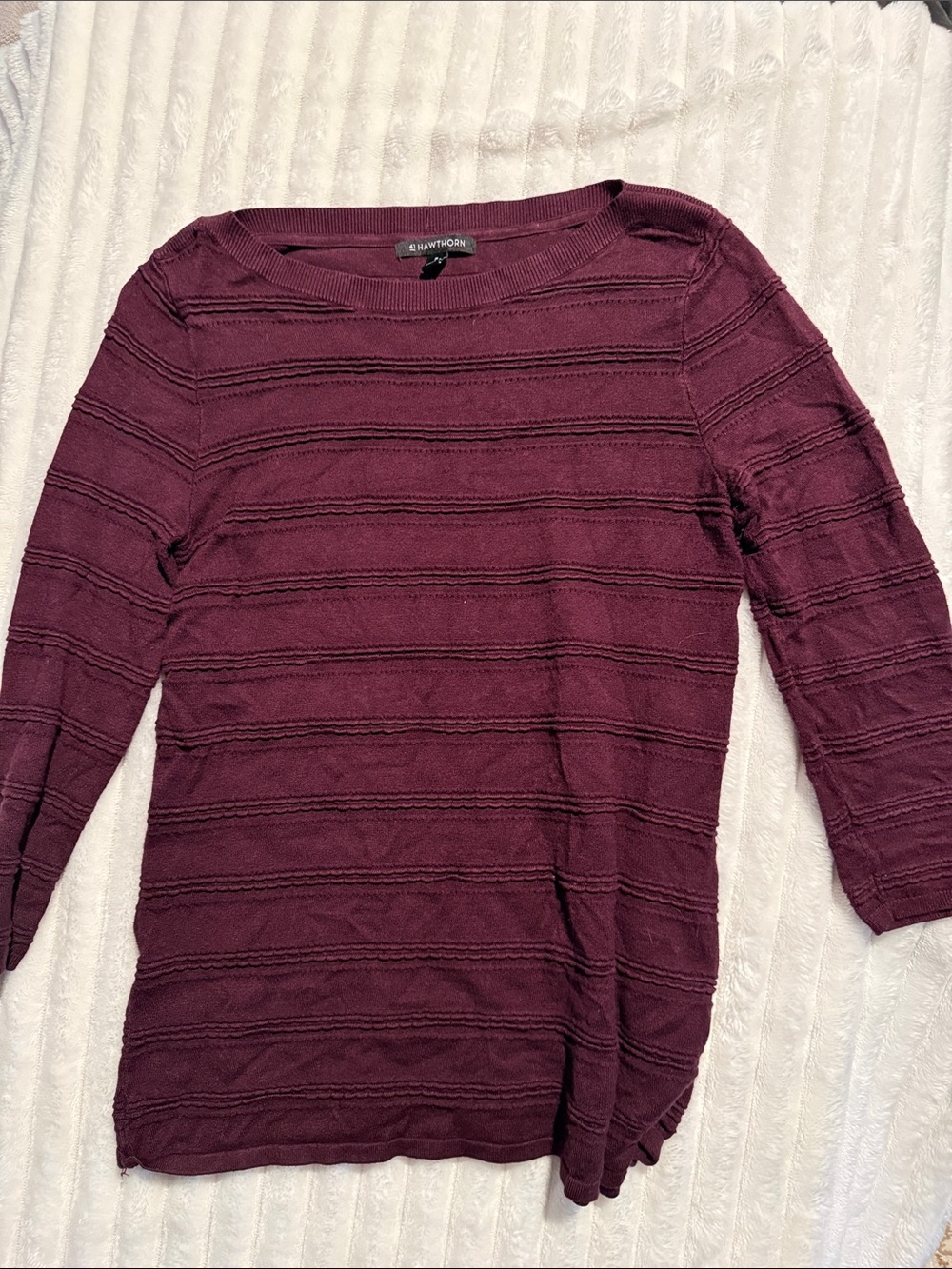 Women's Burgundy Textured Long-Sleeve Boatneck Top